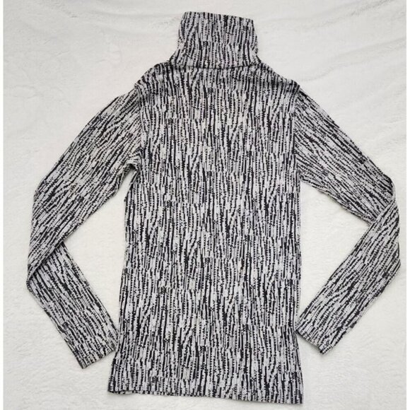 Athleta Flurry Elemental Turtleneck Black & White Small - Picture 4 of 6